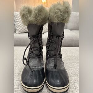 Sorel Kids Black and Gray Fur-Lined Snow Boots, Waterproof